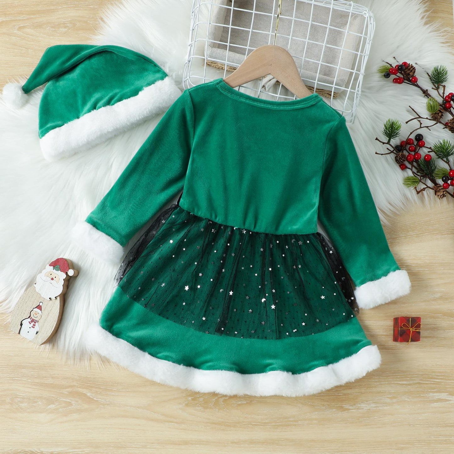 Christmas Girl Style ⅭⅮ ⅩⅩⅤ