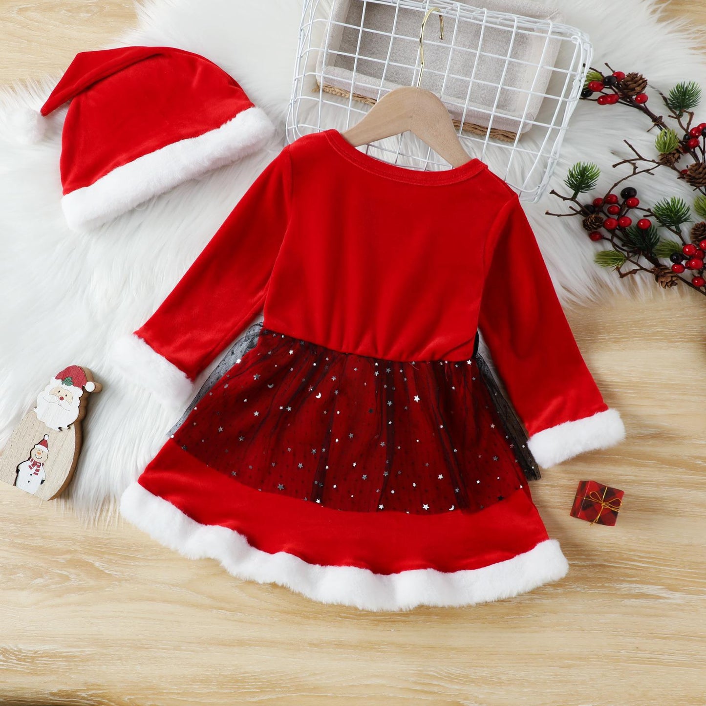 Christmas Girl Style ⅭⅮ ⅩⅩⅤ