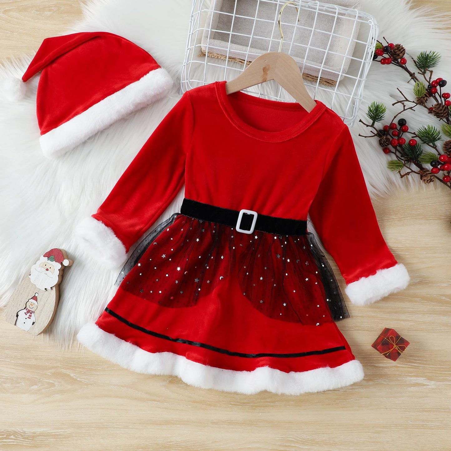 Christmas Girl Style ⅭⅮ ⅩⅩⅤ